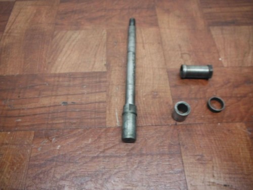 honda cb900c goldwing GL 1100 1200 TORNILLO DE PIVOTE DEL EJE DEL RIN DEL RUEDA DELANTERA 44301-463-000 - Image 4