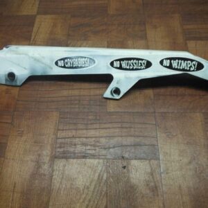 2008 suzuki GS 500 gs500e gs500f TAPA DE PROTECCIÓN DE CADENA 61310C01D00J000