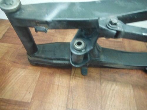 04-09 suzuki gs500f BASCULANTE TRASERO SUSPENSIÓN TRASERA 42100-01D90-ENM - Imagen 9