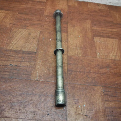 yamaha TORNILLO DE PIVOTE DEL EJE DEL RIN DELANTERO 2C0-25181-00-00