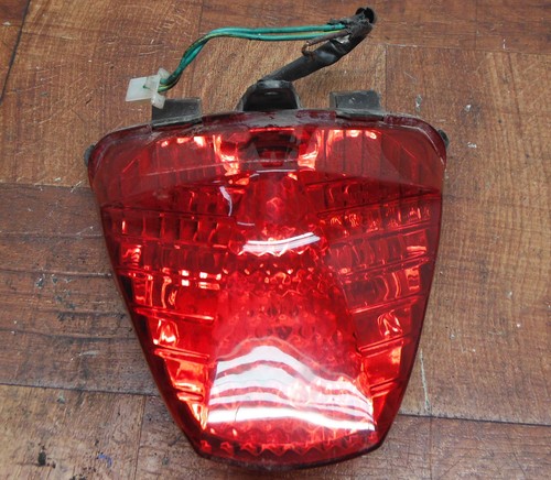 honda cb300f cbr250r cbr300r LUZ TRASERA LUZ DE FRENO TRASERA 33710-KYJ-305