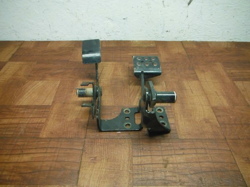 polaris Brake pedal mount throttle assy 1015481-458 1016839 1017745-458 - Image 4