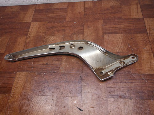 05-09 suzuki boulevard CHROME LEFT OEM REAR REAR PASSENGER FENDER GRAB RAIL - Image 3