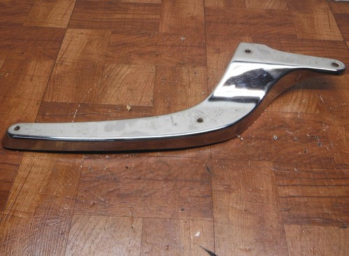 05-09 suzuki boulevard CHROME LEFT OEM REAR REAR PASSENGER FENDER GRAB RAIL - Image 9
