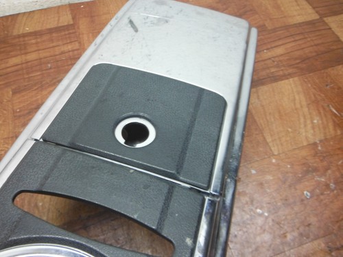 05-09 Suzuki C90 Boulevard VL1500 PANEL DE TAPA DE TANQUE DE INSTRUMENTO VELOCÍMETRO - Imagen 8