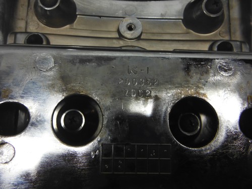 05-09 Suzuki C90 Boulevard VL1500 PANEL DE TAPA DE TANQUE DE INSTRUMENTO VELOCÍMETRO - Imagen 14