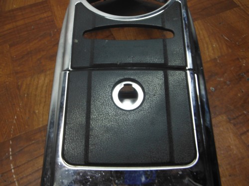 05-09 Suzuki C90 Boulevard VL1500 PANEL DE TAPA DE TANQUE DE INSTRUMENTO VELOCÍMETRO - Imagen 15