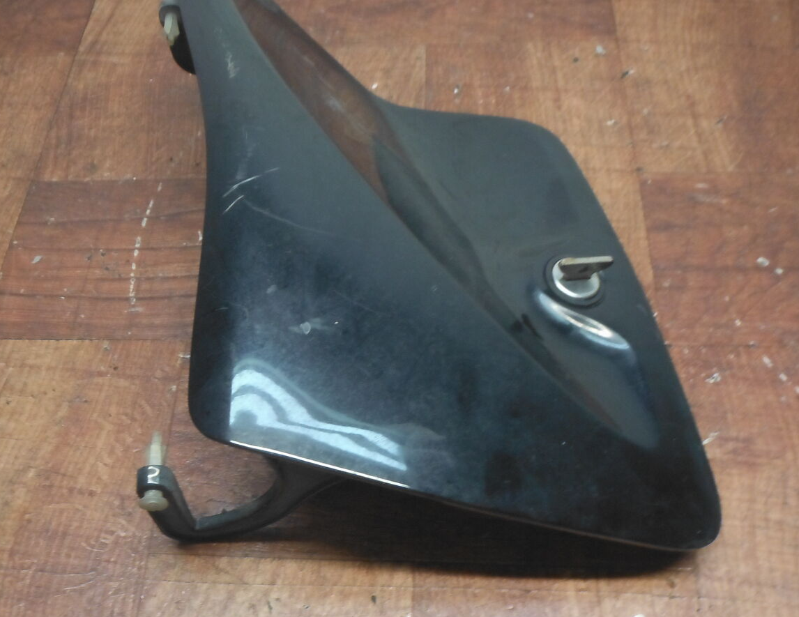 1995-2005 BMW R1100 R1150 R RT RTL P GAS TANK PANEL COVER TRIM LID DOOR LOCK KEY