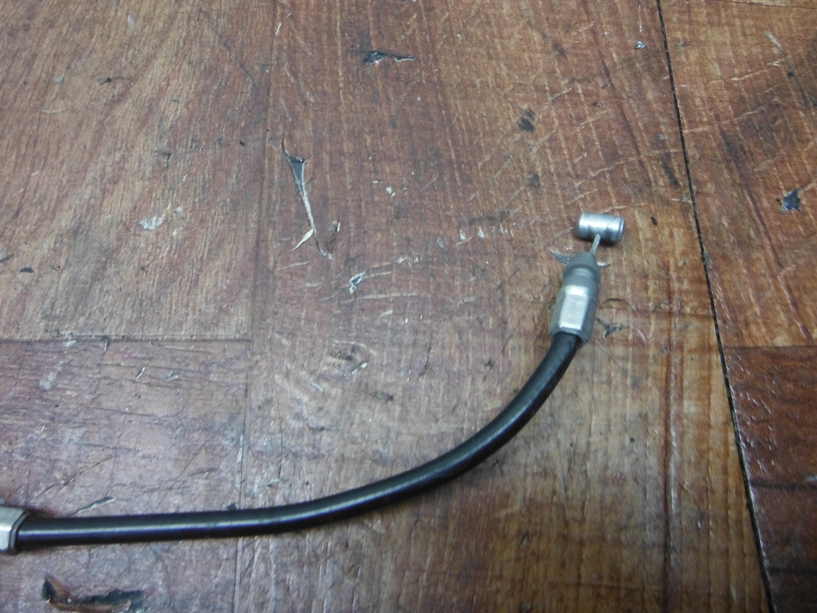 2020 - 2023 KAWASAKI EX650RPFNN NINJA EX 650 MECANISMO DE CABLE DE CERRADURA DEL ASIENTO - Image 3