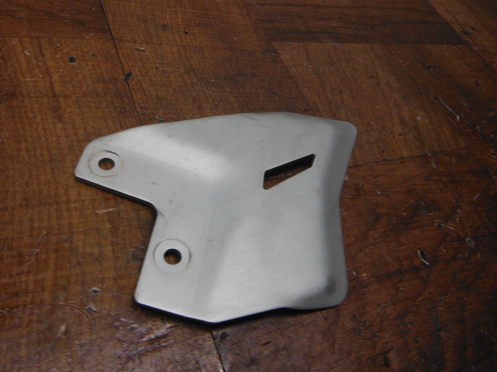 2017-2023 KAWASAKI EX650RPFNN NINJA EX 650 TAPA PROTECTOR IZQUIERDO DE TALÓN - Image 2