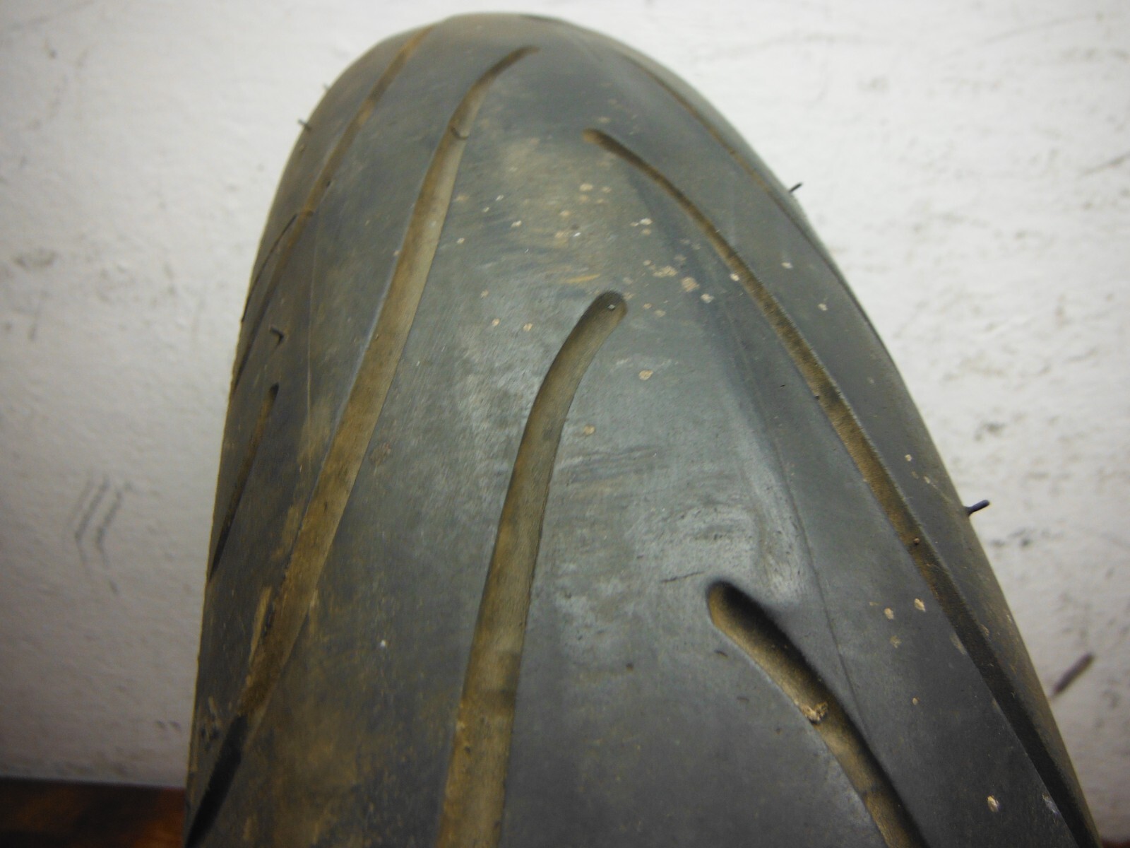 Michelin PILOT STREET RADIAL Motorcycle Tire Front 110/70R17 54H HONDA CBR300R - Image 16