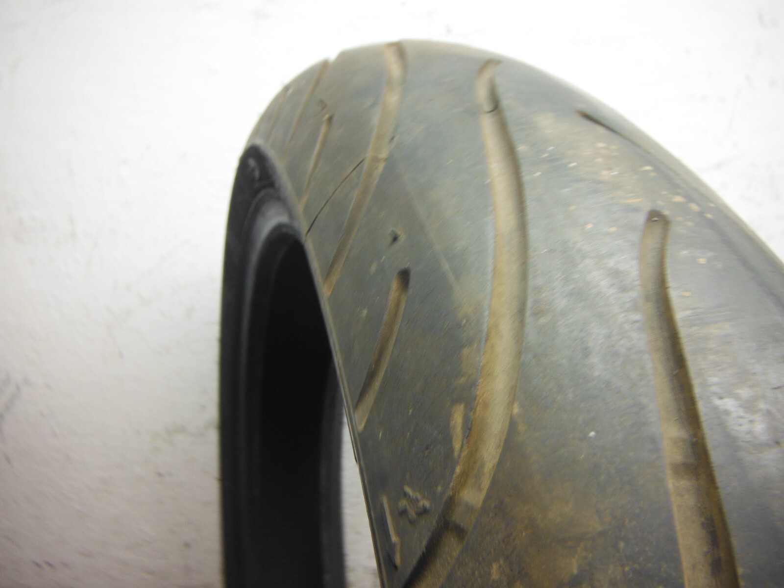 Michelin PILOT STREET RADIAL Motorcycle Tire Front 110/70R17 54H HONDA CBR300R - Image 17