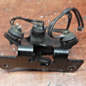 Soporte Eléctrico de Marco Caja Bandeja 2005 Suzuki Boulevard C90 VL1500