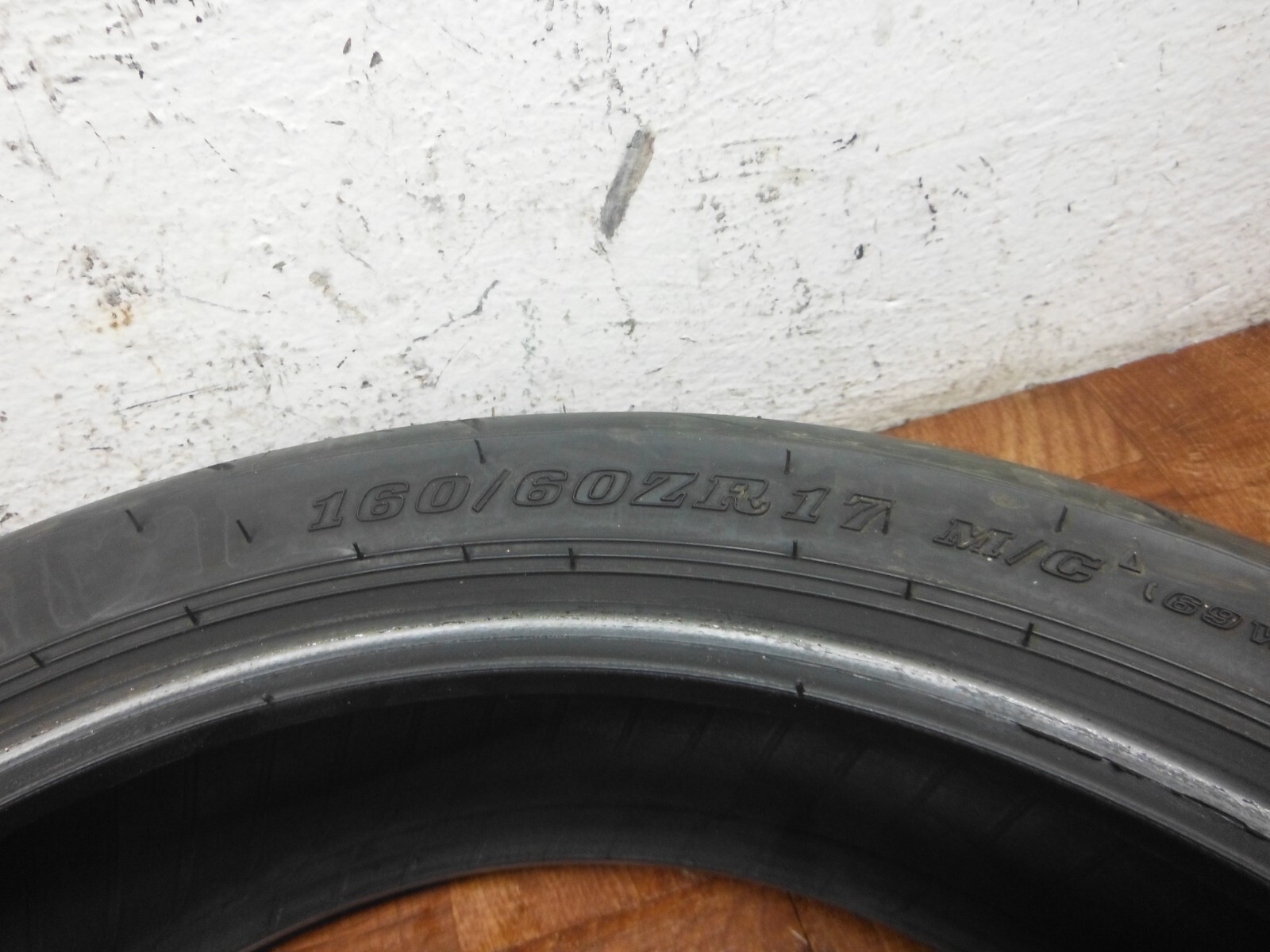 Dunlop Sportmax 160/60ZR17 GPR 300 160 60 17 Llanta Trasera para Motocicleta - Imagen 4