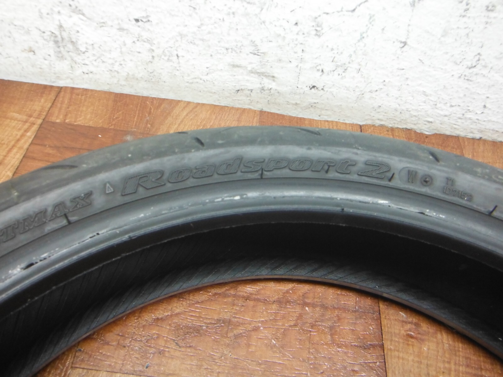 Llanta Delantera Radial Dunlop Sportmax Roadsport 2 para Motocicleta 120/70ZR-17 (58W) - Imagen 12