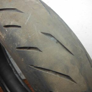 Llanta Bridgestone Battlax Hypersport S22 120/70ZR17 (58W) Delantera 11449 120/70R17