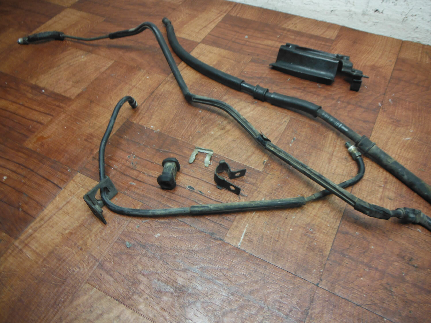 84-87 honda goldwing GL 1200 GL1200 CONECTOR DE LÍNEA DE FRENOS - Image 5