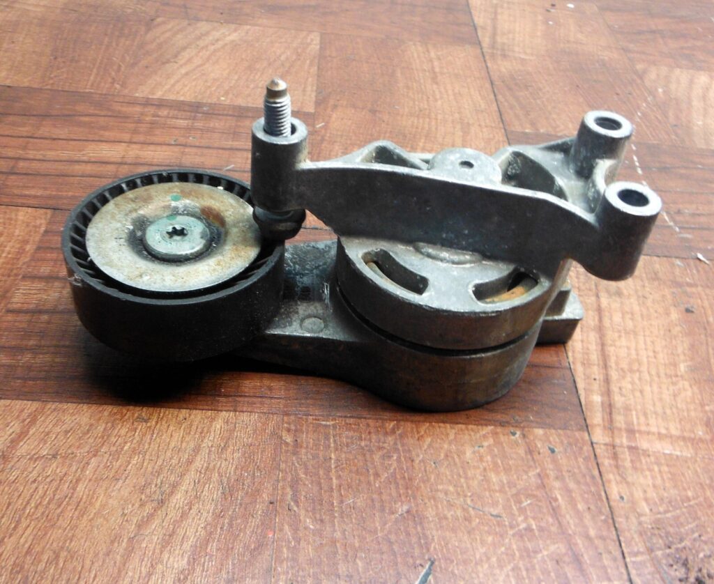 Tensores de Banda Originales VOLKSWAGEN Passat 2006-2008 OEM 06F-903-315