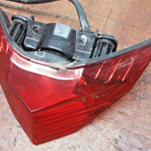 13-17 kawasaki EX300 ninja 300 LUZ TRASERA DE TAIL LUZ DE FRENOS TRASERA 23025-0326