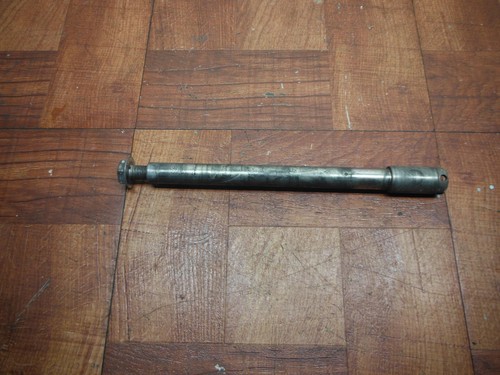 honda 1995 honda vt 1100 c2 OEM REAR AXLE BACK WHEEL RIM PIVOT BOLT AXEL - Imagen 2